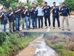 Masyarakat Yang Berada Di Kecamatan Ulok Kupai Dan Kecamatan Napal Putih Menginginkan kan  Pembangunan Jalan Dan Sarana Tower Telkom Dan Tower Lainya