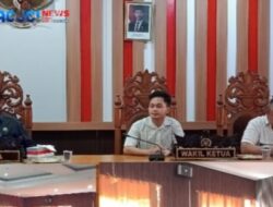 Rapat Internal Gabungan alat kelengkapan dewan ini, di pimpin langsung ketua DPRD Parmin,S.Ip Wakil Ketua 1 Ichram Nur Hidayah,ST, Wakil Ketua Dua Herliyanto H, S.Ip