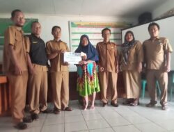 Pemerintah Desa Gunung Agung Kembali Salurkan BLT DD ke 9 KPM