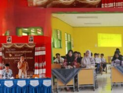 Pemerintah Desa Gembung Raya Berikan Hadiah Anak SMPN 67 kelas IX Saat Pelepasan