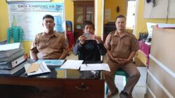 PemDes Desa Sido Urip Bagikan BLT Ke 6 Kpm