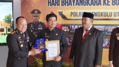 Ketua DPRD Bengkulu Utara Menghadiri Upacara Hari Bhayangkara ke-80